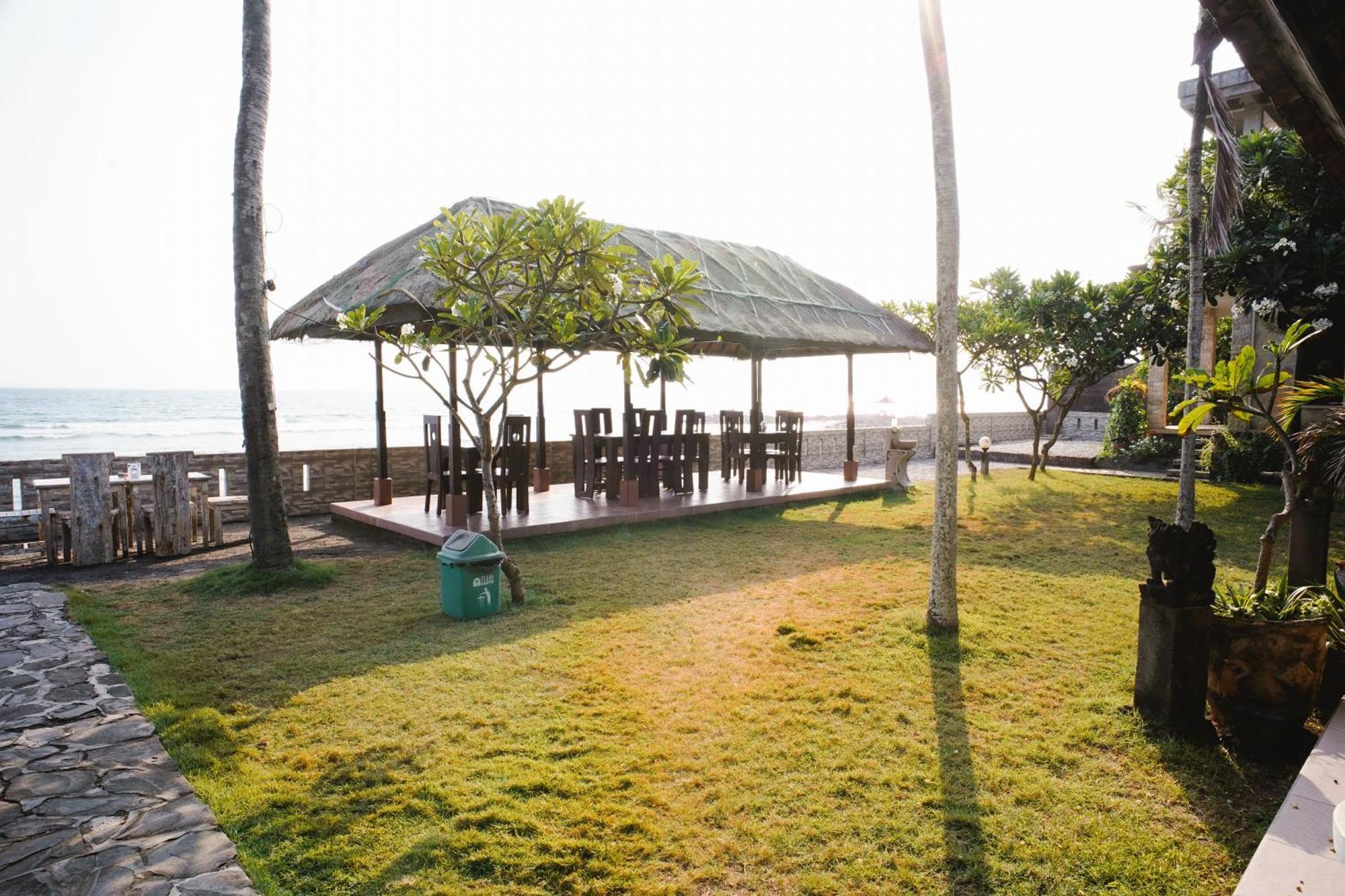 Temple Cafe & Cottages Candi Dasa  Ngoại thất bức ảnh